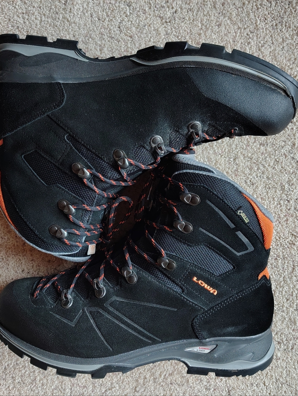 Lowa Black and Orange Men's Hiking Boots Size 11 M US